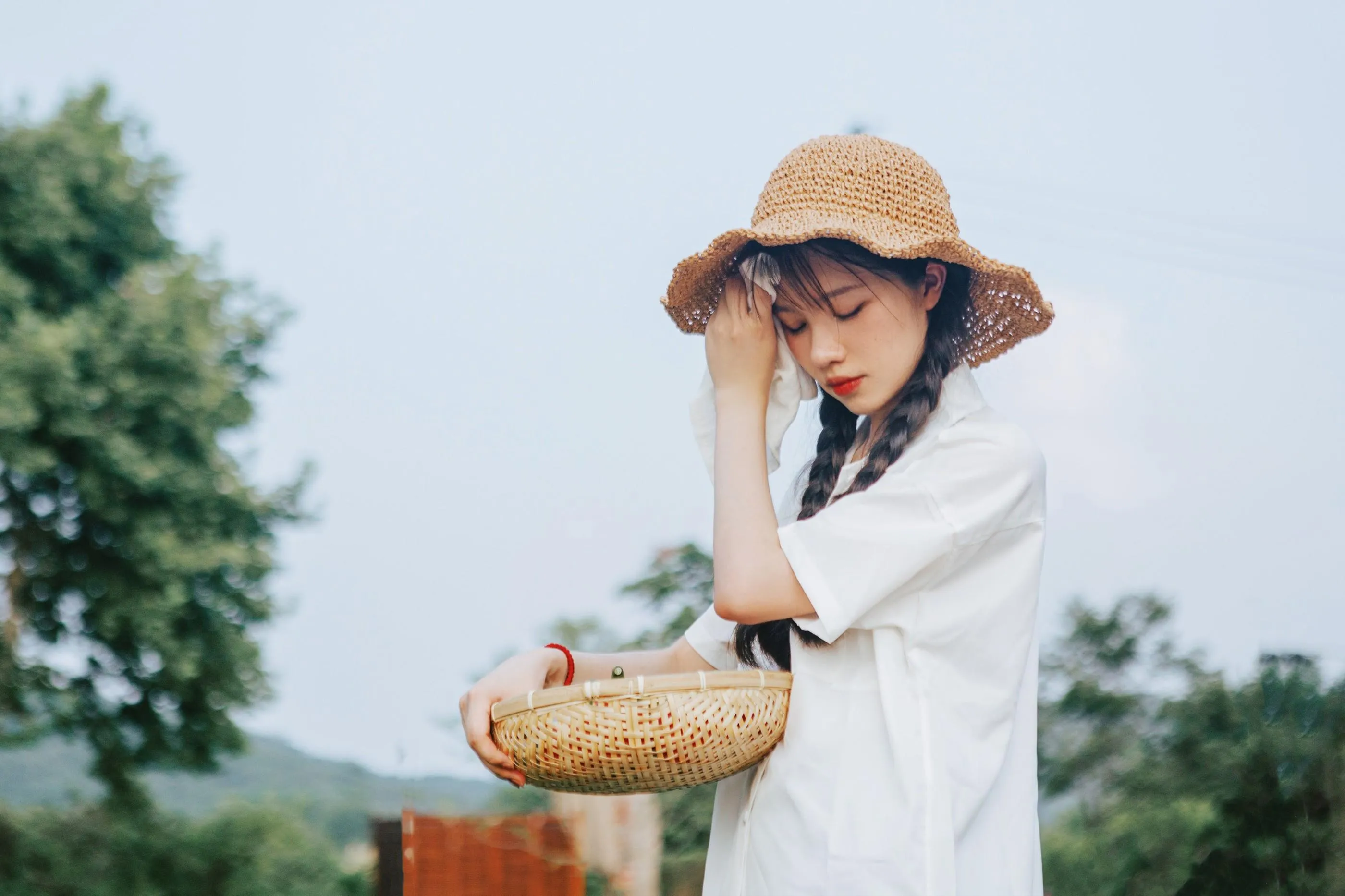 [YITUYU艺图语]2021.06.28 小森林.秋夏 小花花花花圈 [28P]插图1
